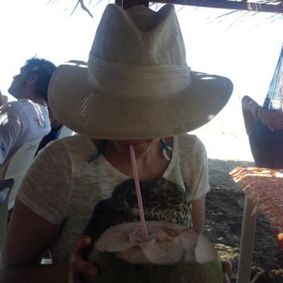 Criando a una rebelde humanista  :D