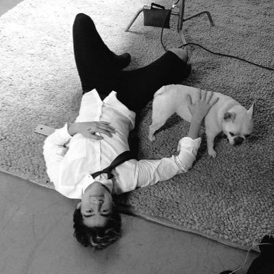 Hey guy !! go follow @carthewdallas pls !! love ya