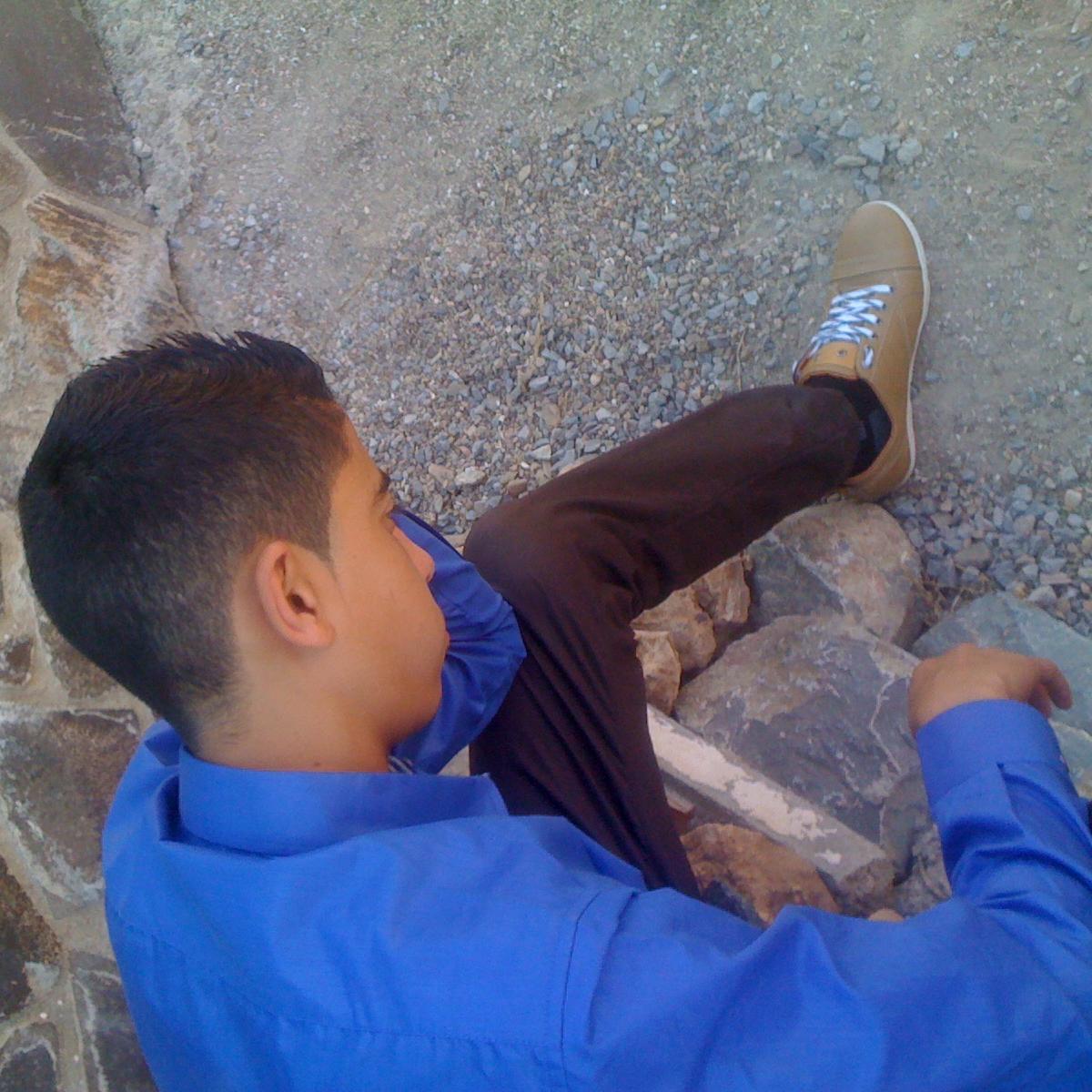مساعد . خدمات . بيع . شراء