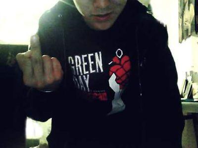 Nos0iMikE's profile picture. instagram:@no_soy_mike 

followback ♋