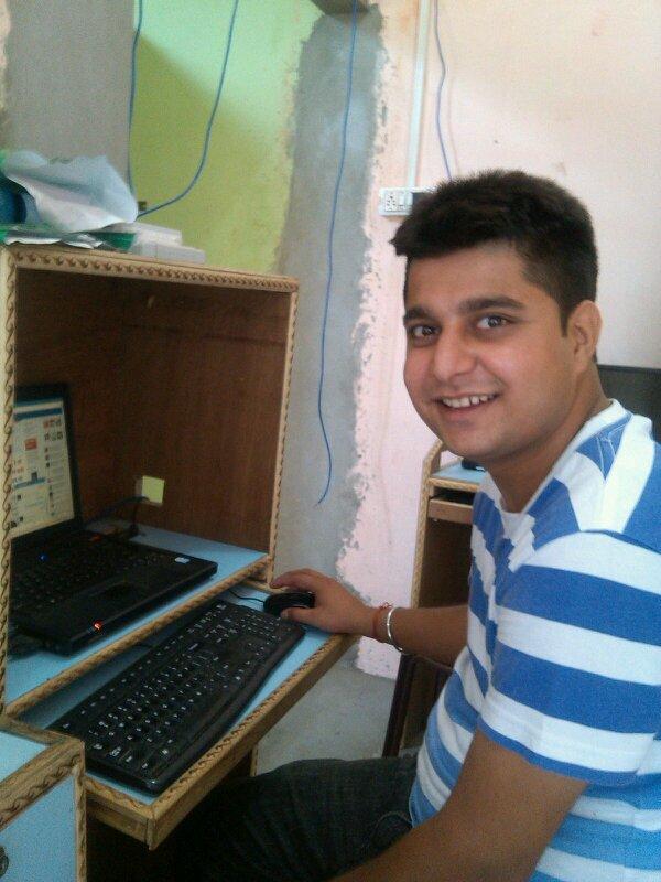 refrigrator's profile picture. 