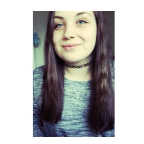 SophPink1's profile picture. 16 Welsh