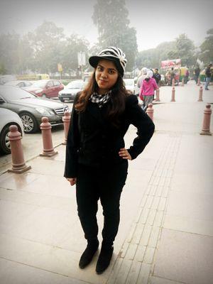 ShreyaS80416997's profile picture. CA student.
*DUite*
Girl next door..:-)