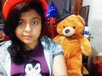 Amo los gameplays y a la musica electronica/ pop :D .... like the diferent languajes