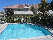 Americana Simi Apartments. Where dreams come true...