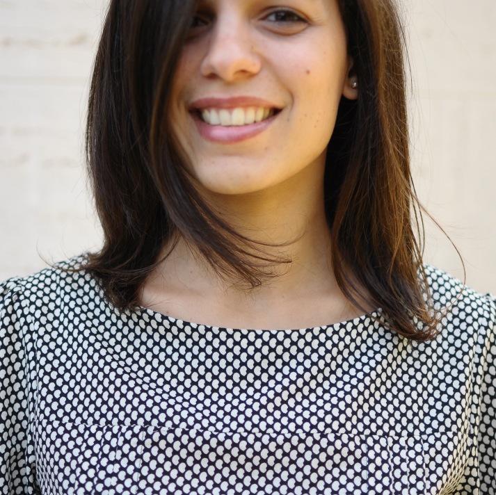 I'm an Italian sewing blogger. I love to create my own dresses. See more on my blog | Sono una blogger italiana di cucito e amo crearmi da sola i vestiti! :)