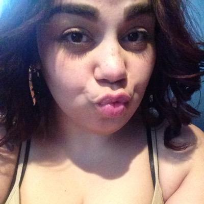 IG: hisgordi & hippie_chrissy 
KIK: hippie_chrissy