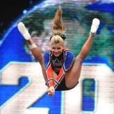 ♡The reason people give up so fast is because they look at how far they have to go, instead of how far they've come♡