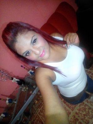 Lo Nuestro es Tan Fuerte, Que NO Merece Acabar.....Por Eso Mientras Dure Nuestro Amor, Triunfara Contra Viento Y Marea..!!!