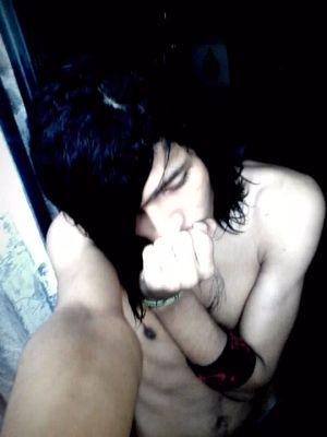 Matt_Takainashi's profile picture. Nimguem morre virgem... A Vida fode Todo mundo Antes