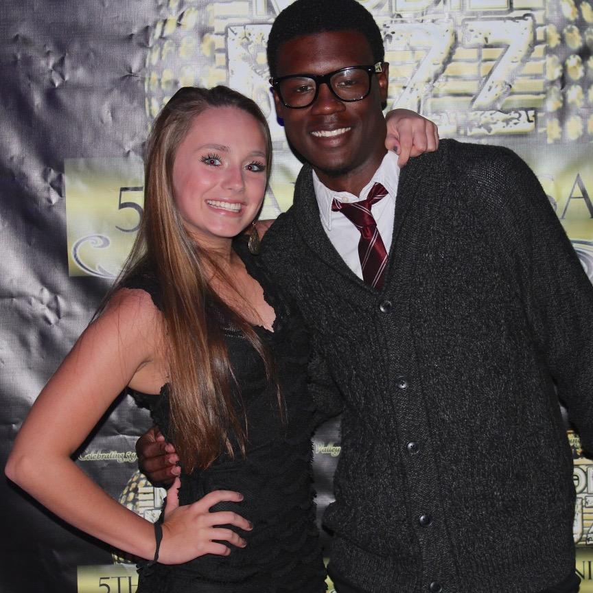 Clique is a teen percussion, keyboard duo playing pop, r&b, and jazz originals and covers in the NYC tri-state area.