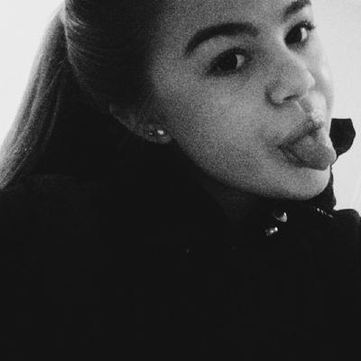 _daniiquee__ Profile Picture