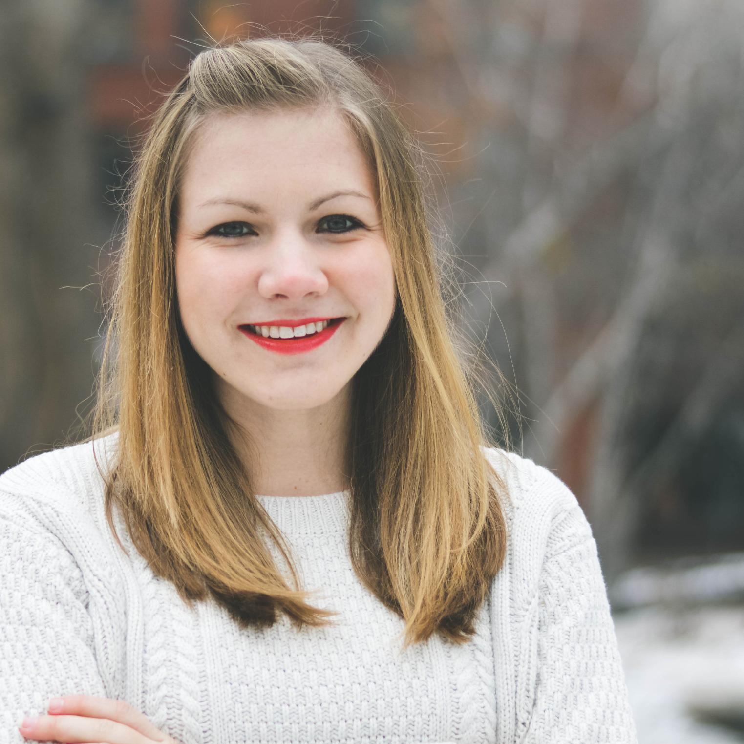 LeiaBryn's profile picture. writer : believer : wife : creatively curating stories