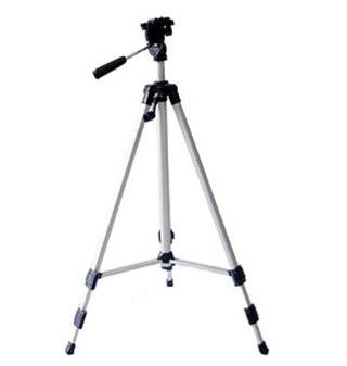 i hold up the camera while dovan film porn