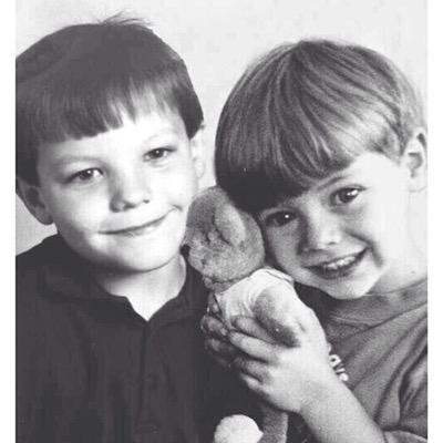 larry is love, Larry is life