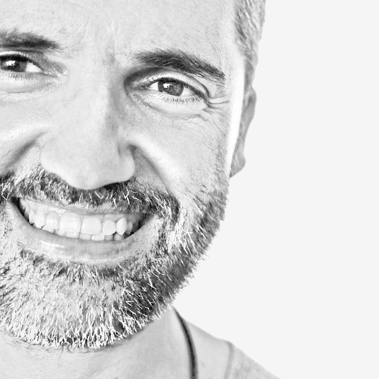 Architect, designer & music lover /// Owner @ VICEVERSA Architecture&Design /// https://t.co/DfVIjKjJXv /// https://t.co/JXK3LJkzFs