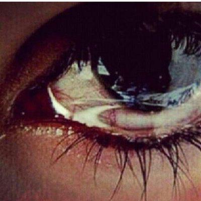 ‏‏الحزن دائما أنيق
لا يعرف الا القلوب الطيبة ليزورها◑▂◑