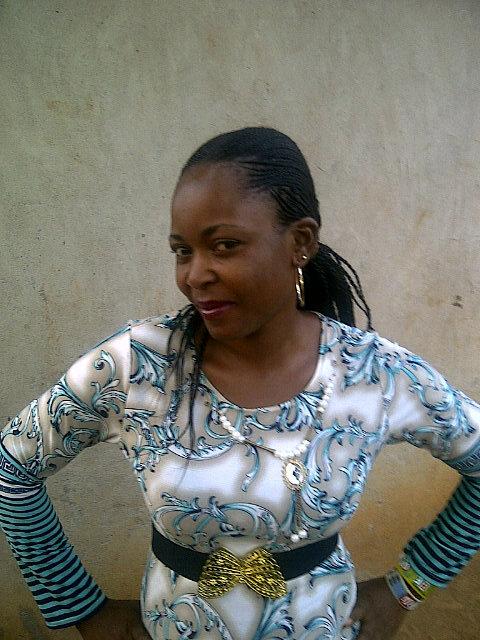 Elenta2Helen's profile picture. Simple, intElligent and hardworking.