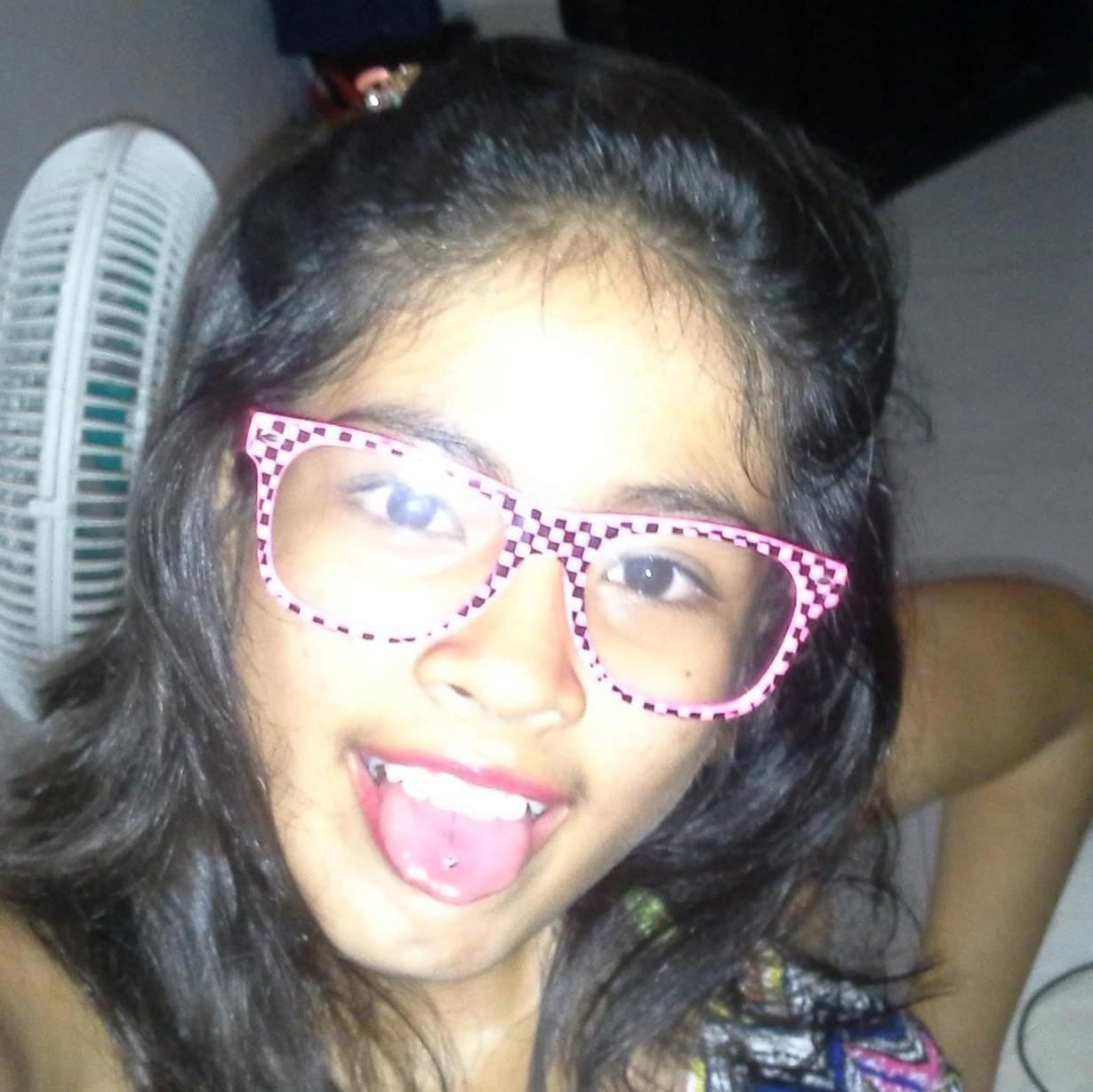 Odiarte? Noo Eso Seria Darte Demasiada Importacia!! ♡♡♡★* *★ 。*★* *★