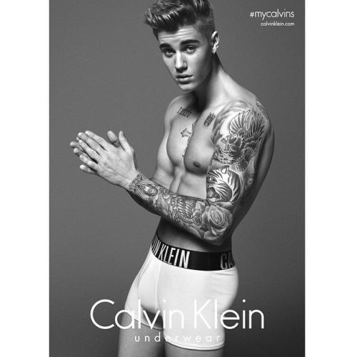 Follow my personal account @noordienlaeeqah ☀. This account is dedicated to JUSTIN BIEBER ♥.