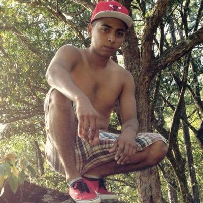 kevitodiaz32's profile picture. 