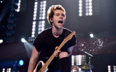 PLEASE FOLLOW ME LUKE ILY