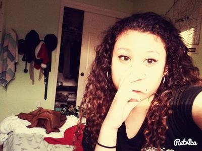 jesus christ that's a pretty face; the kind you'd find on someone that could save