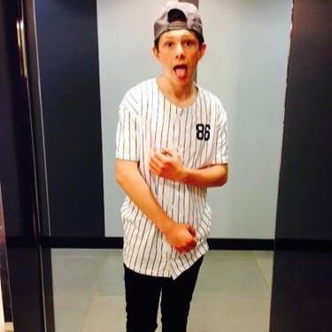 k97_karl's profile picture. 