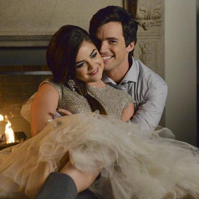 PLL addict ~~ Kinda... maybe in love with Ian Harding ... Lucy's my woman crush :$