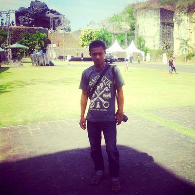 narta_wae's profile picture. terus maju jangan menoleh kbelakang !!!