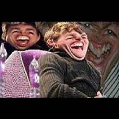 Canal de humor no youtube. Desafie-nos se for capaz!