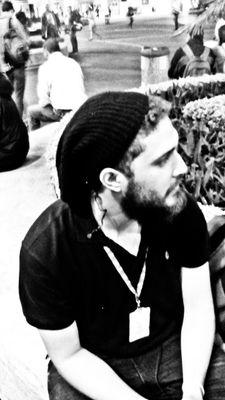 Jerodirk's profile picture. No estoy tan cuerdo como crees, más allá de mi apariencia existe una persona que no querrás conocer. https://t.co/ei7R8E4Pgf... Así máquina mi cabeza