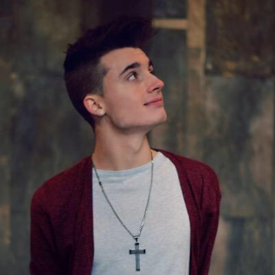 Free Follow! 
RT and Fav THIS 2 TWEETS

https://t.co/kwD7RstL1w & https://t.co/2Lqpx5djhC