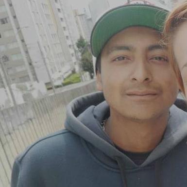 glof21's profile picture. Girl, Money, Skunk, Beach, Whisky, 20years, God, Peace, Love ;)