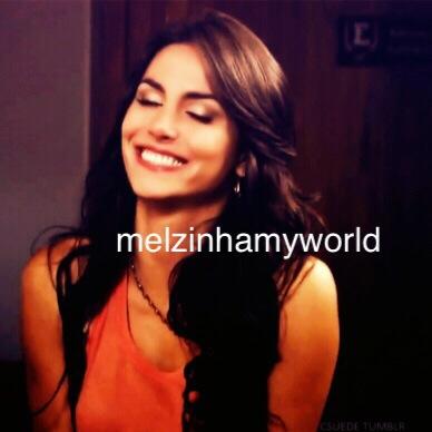 Queria se poeta , mais poeta não posso ser , porque poeta só pensa em rima , e eu só penso em você ! te amo @MelFronckowiak