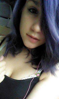 briaayco14's profile picture. US Soldier*single*but interested in someone ! I like meeting new people so DM me ! I dont bite.  instagram : __bria_quinn__ snapchat: bri-love14 ask for kik .