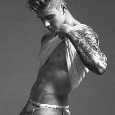 Depois que o Justin entrou em minha vida, tive uma razão de ser fã, ou melhor, Belieber. Swag (Dona: @santos_sara) Criado: 03/12/14 @justinbieber