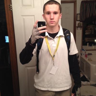 hi my name is Matthew jesus Arnold and  middle name isnt jesus its dwayne my life right now is perfect