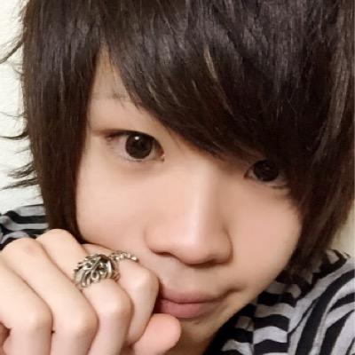 福岡dear's 1st UVERworld大好きでーす☆ V系ちょー好き！ よろしくどーぞ。 パピオです。福岡crew しょーもないどらまー