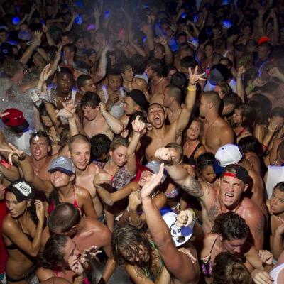 makin h15tory, @ senior week