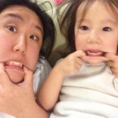 Rosieopolos's profile picture. 