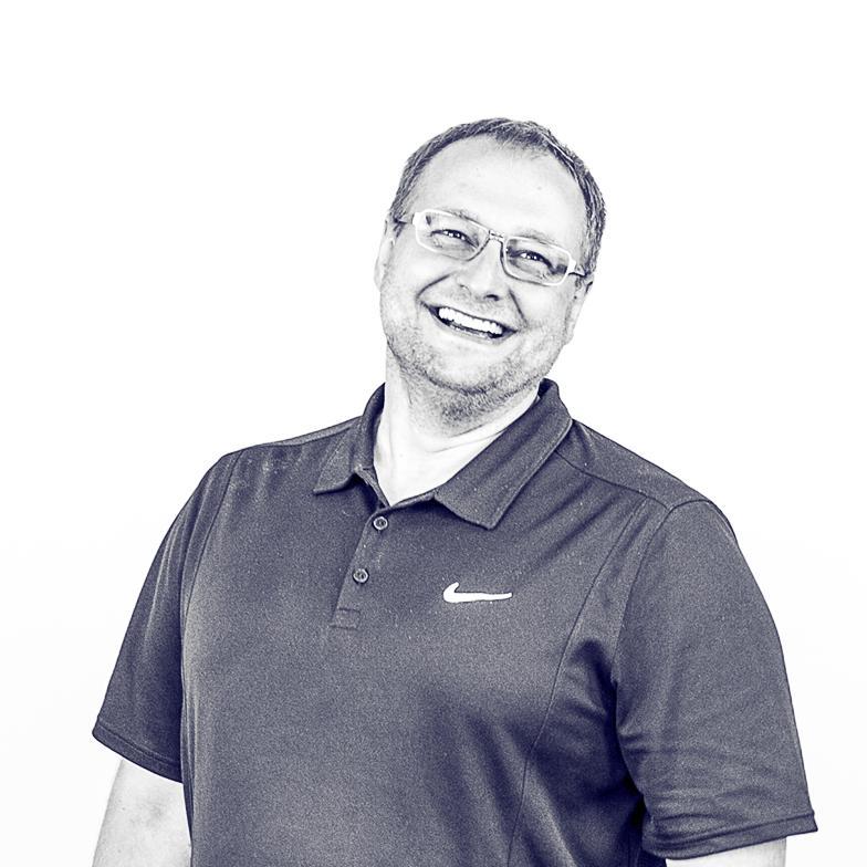 Handball coach with huge passion for the game. Blogs about handball @sofabold.dk proud dad of 3 and forecast analyst at GOSH Copenhagen