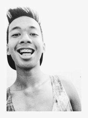 kyledgzmn's profile picture. bae