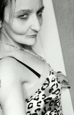 I am who I am.  You'll either hate me or love me. I'm not judgemental and get along well with pretty much everyone unless you give me reason not to. 
Dont.