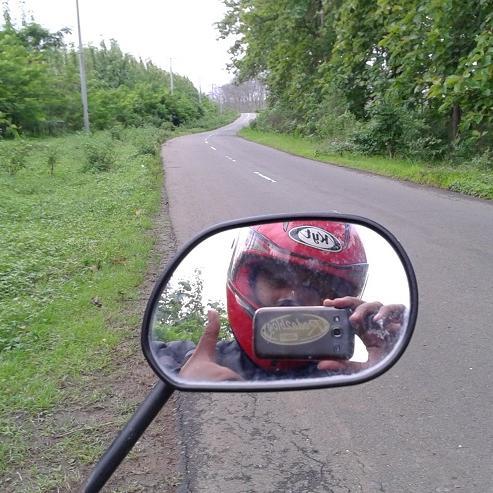 Riding Reporter Penyusur Jalanan