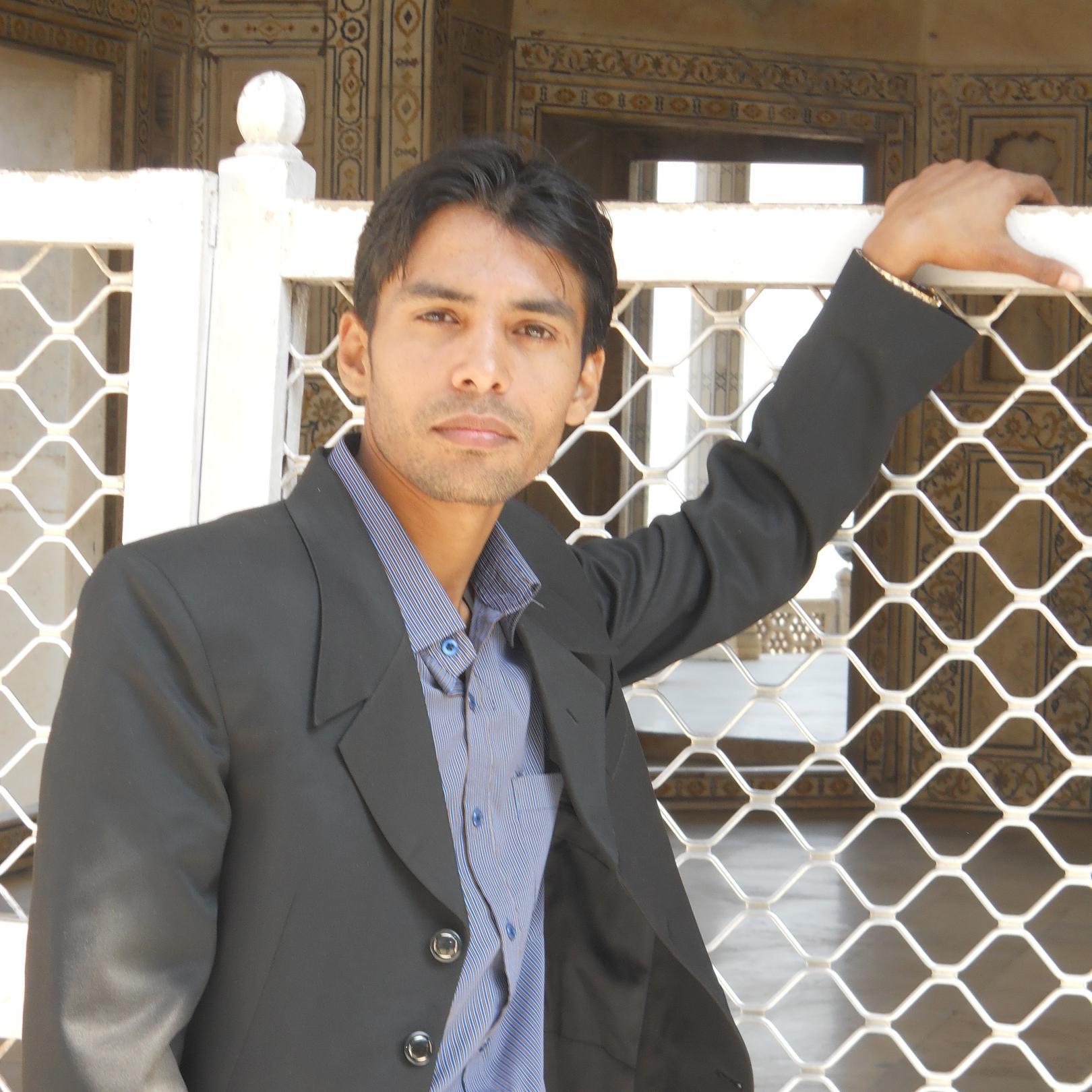 saandy87's profile picture. Seo and Web Development