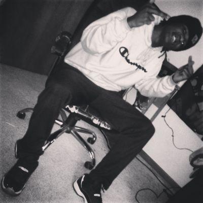 Team Work Make The Dream Work, If You Aint Know That!!!!  Tru- Trapped Out-(Promo Video): http://t.co/tH7hlL9R1y #True2x