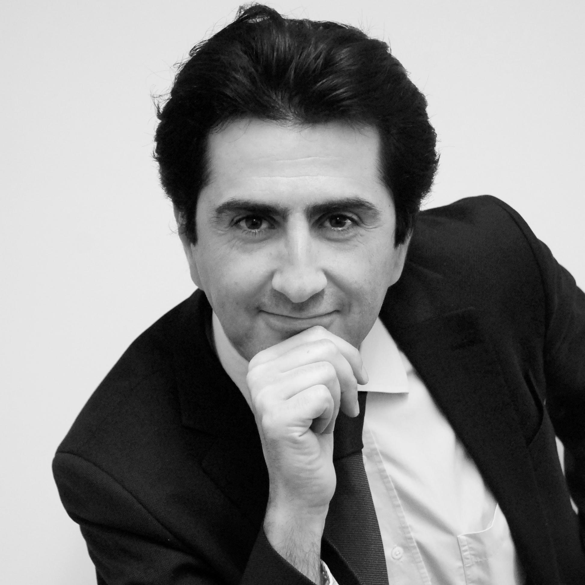 District Manager @ADP_fr, leader mondial services #RH #Paie #Temps #HCM #Payroll #HR #Talent #Management #Leadership.Tweets are my own.