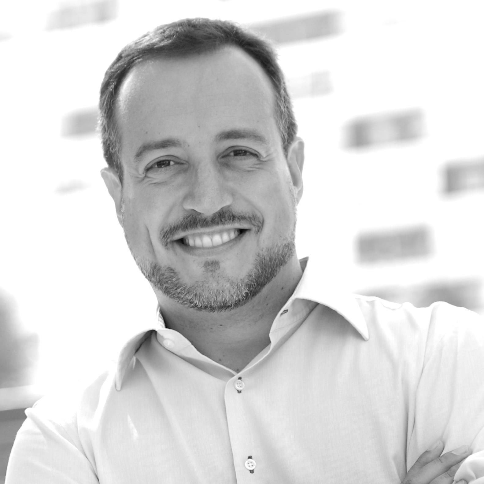 Adicto a la Tecnomagia. CCO Kantar Media y Start-Up lover.