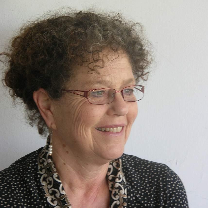 dgeifman's profile picture. ‏על ‏‏‏חברה כלכלה וסגנון חייים -   Society economics and lifestyle in the digital age